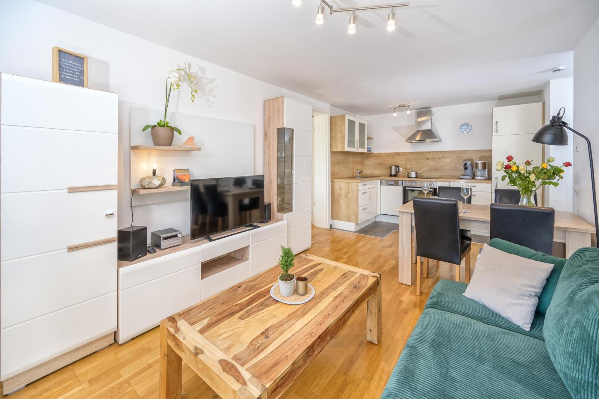 Haus "Bergblick" Ferienwohnung Falken Mit 1 Schlafzimmer Oberstaufen Exterior foto